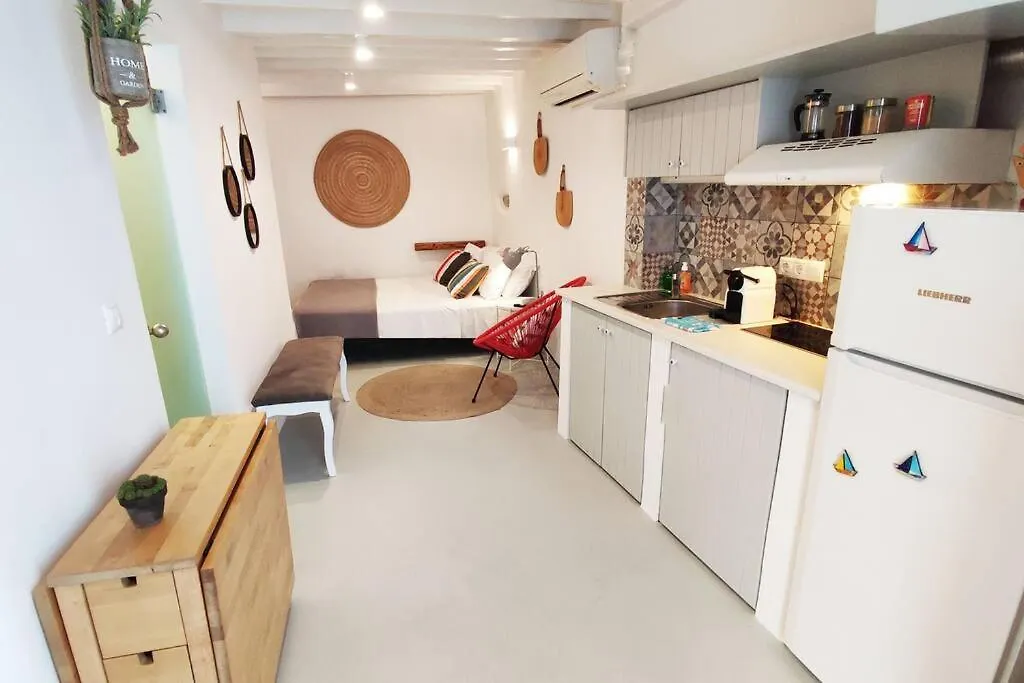 Bougainvillea Cave Suite - Old Town Mykonos Town شقة