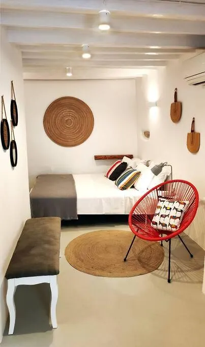 Bougainvillea Cave Suite - Old Town Mykonos Town